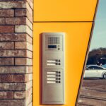 待ち人か？強盗か？　呼び鈴に注意