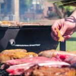 日常生活が戻る？人数制限なしで屋外パーティー